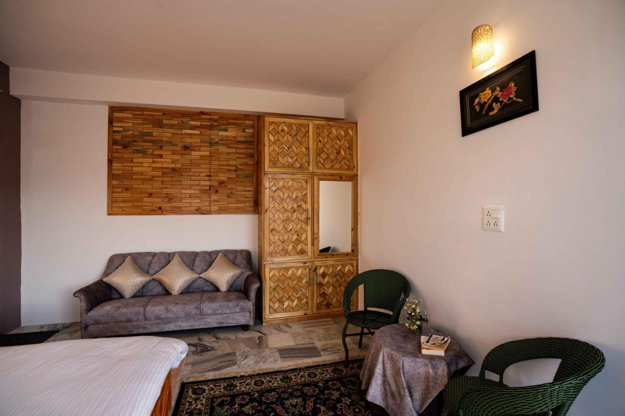 Zostel Homes Kotkhai Shimla Bagian luar foto